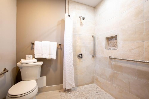 Budget Host Inn Williams - image 3