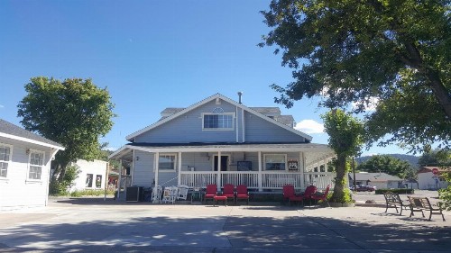Canyon Country Inn - image 1