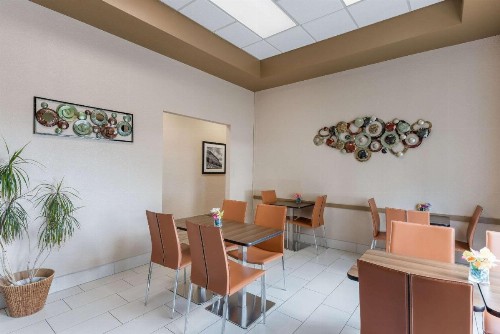 Quality Inn Near Grand Canyon - image 10