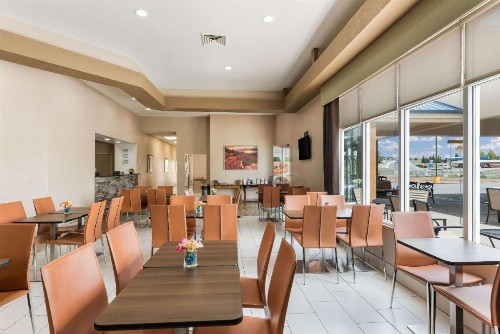Quality Inn Near Grand Canyon - image 25