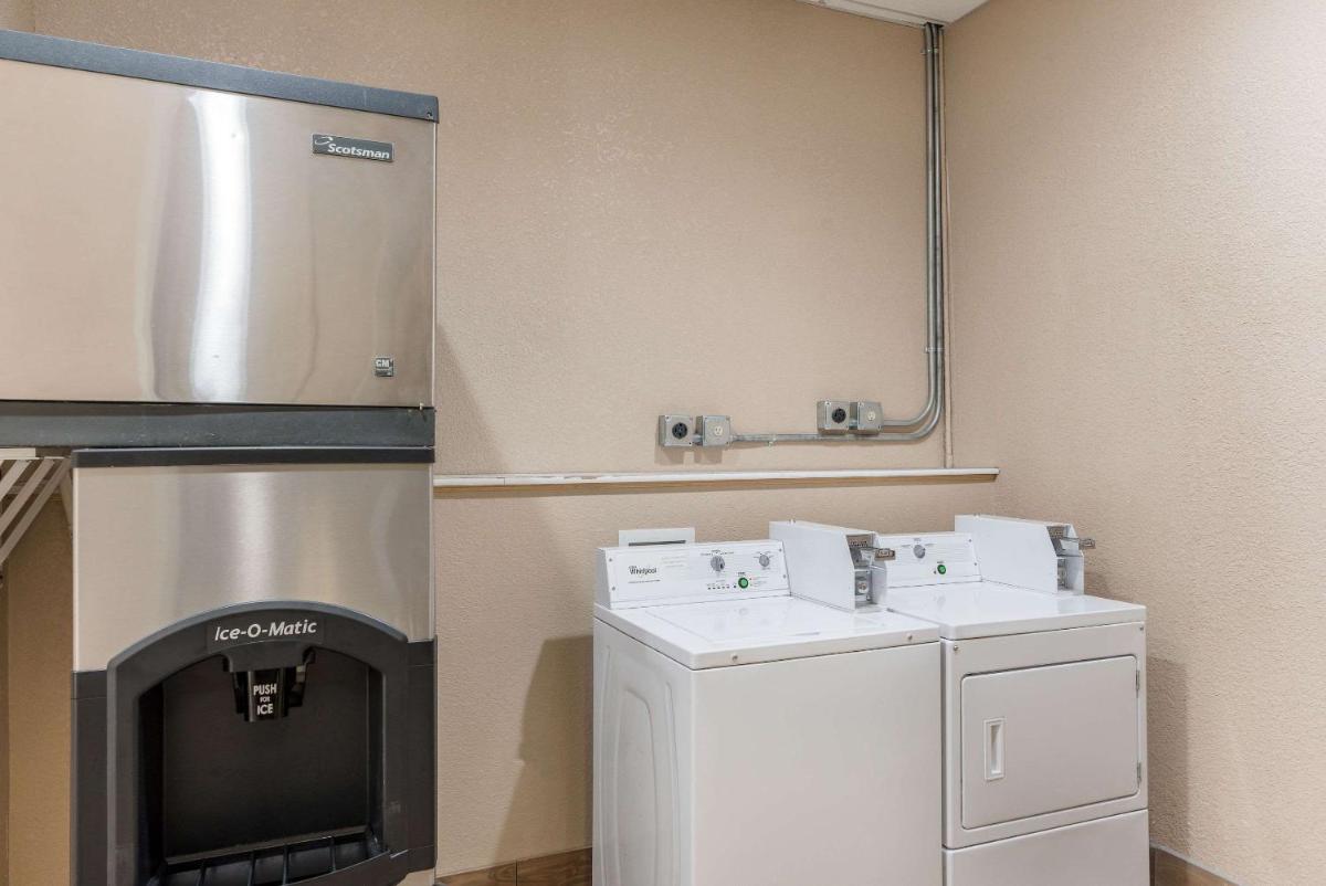 Quality Inn Near Grand Canyon - image 5
