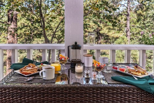 Sheridan House Inn- Adult Only Accommodation - image 39