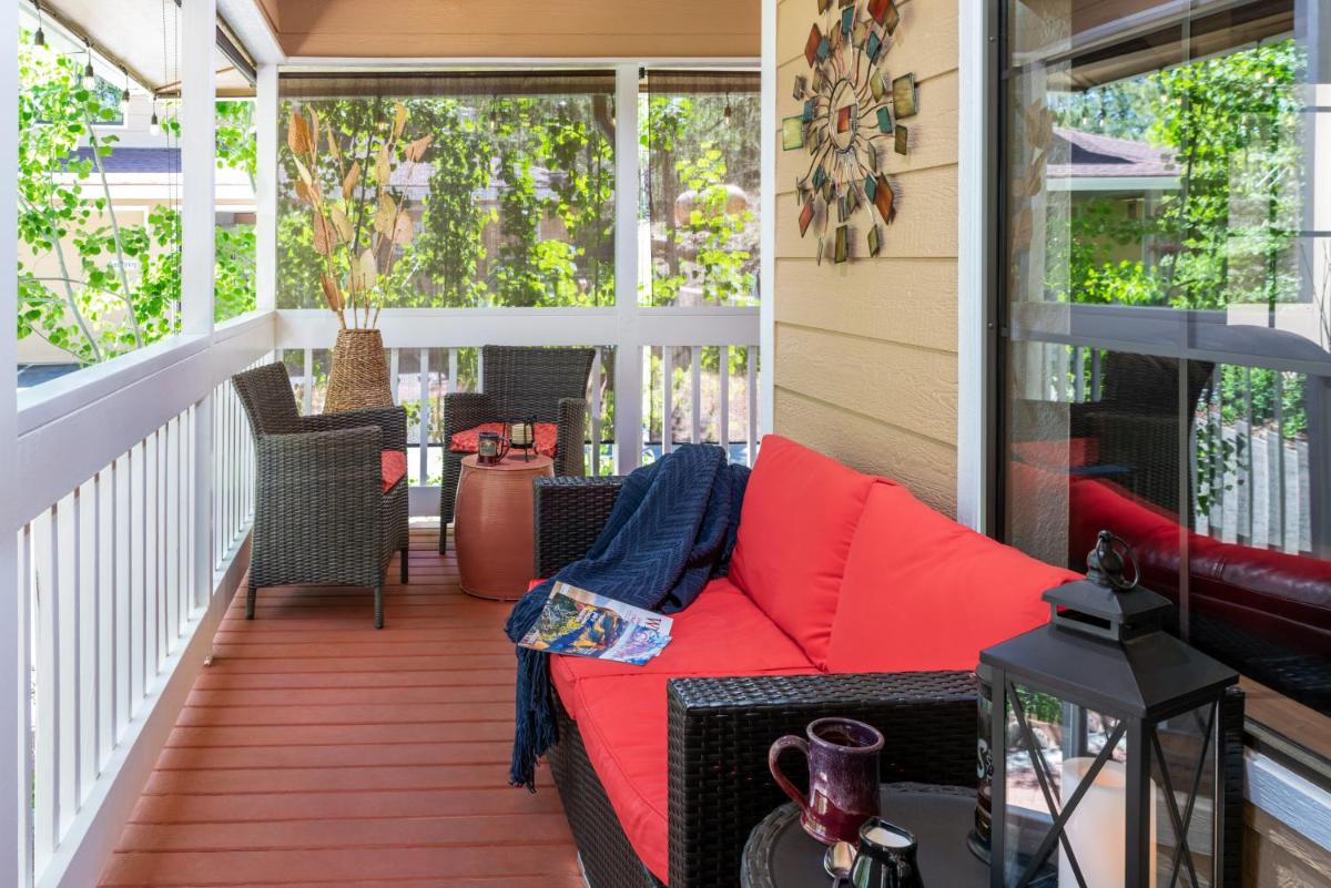 Sheridan House Inn- Adult Only Accommodation - image 4