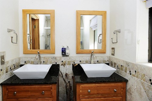 Sheridan House Inn- Adult Only Accommodation - image 41