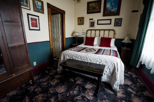 Red Garter Inn - image 26