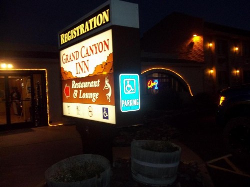 Grand Canyon Inn and Motel - South Rim Entrance - image 23