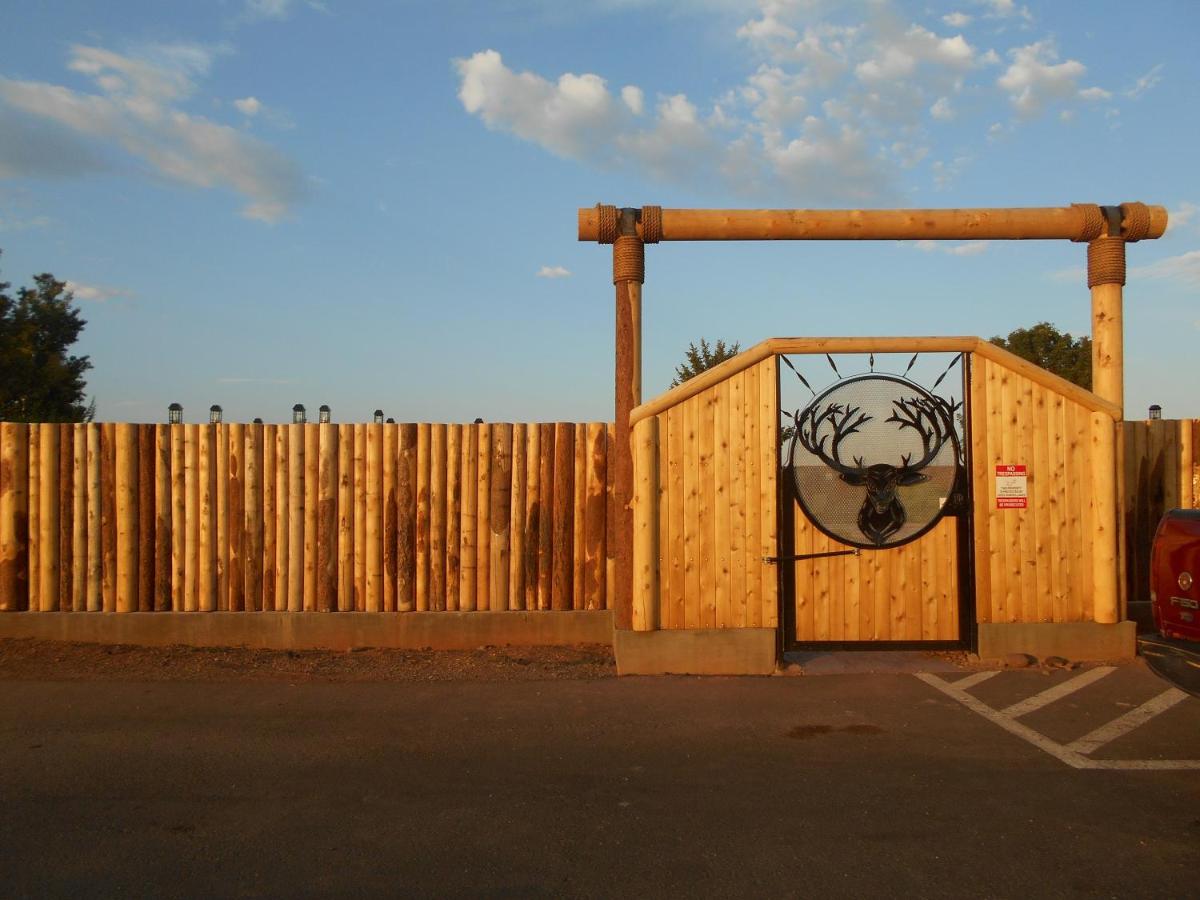 Grand Canyon Inn and Motel - South Rim Entrance - image 3