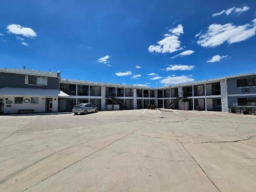 El Rancho Motel - image 15