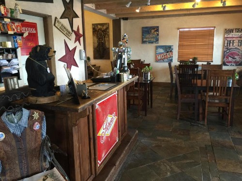 The Lodge on Route 66 - image 11