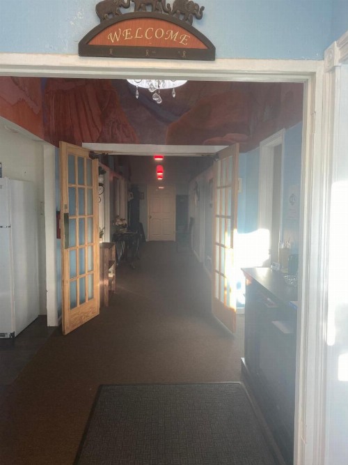 WILLIAMS AZ HOSTEL - image 15