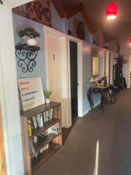 WILLIAMS AZ HOSTEL - image 22