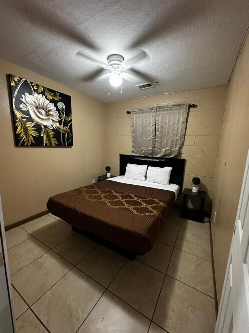 WILLIAMS AZ HOSTEL - image 27
