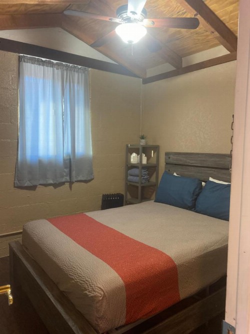 WILLIAMS AZ HOSTEL - image 7