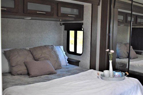 Grand Canyon RV Glamping - image 30