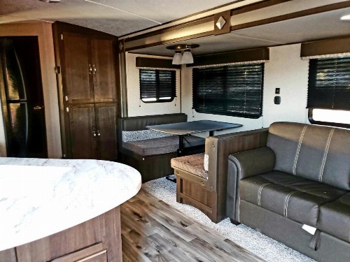 Grand Canyon RV Glamping - image 44