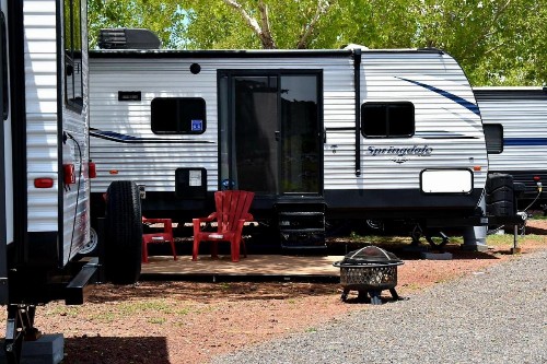 Grand Canyon RV Glamping - image 48