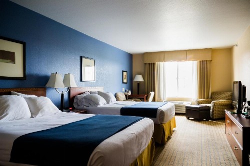 Holiday Inn Express Hotel & Suites Acme-Traverse City an IHG Hotel - image 24