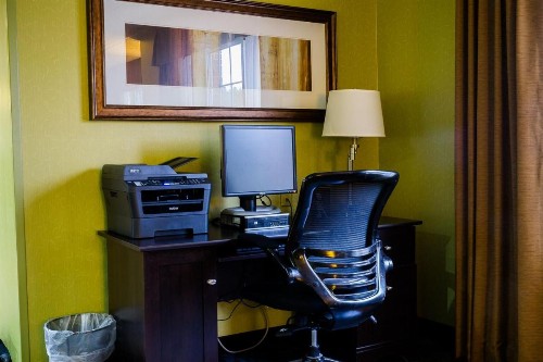 Holiday Inn Express Hotel & Suites Acme-Traverse City an IHG Hotel - image 40