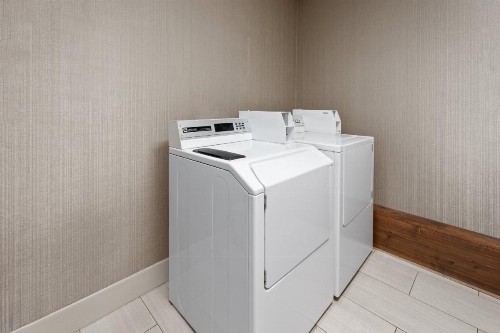 Holiday Inn Express Hotel & Suites Acme-Traverse City an IHG Hotel - image 50