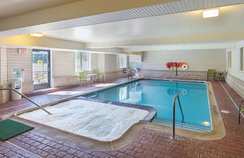 Sleep Inn & Suites Acme – Traverse City - image 36