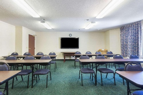 Sleep Inn & Suites Acme – Traverse City - image 45