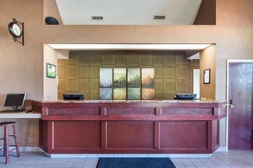 Sleep Inn & Suites Acme – Traverse City - image 7