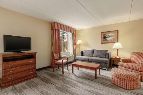 Hampton Inn & Suites Williamsburg Historic District - image 21