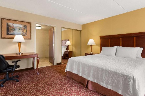 Hampton Inn & Suites Williamsburg Historic District - image 3