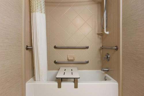 Hampton Inn & Suites Williamsburg Historic District - image 36