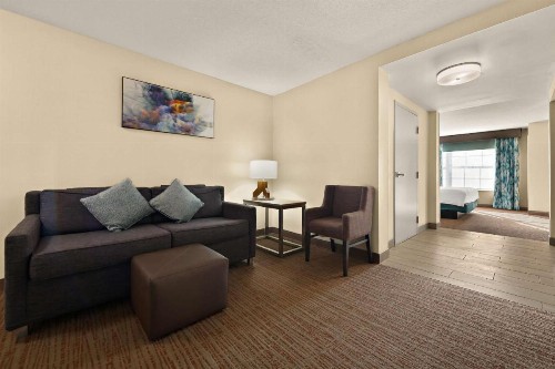 Hilton Garden Inn Williamsburg - image 28