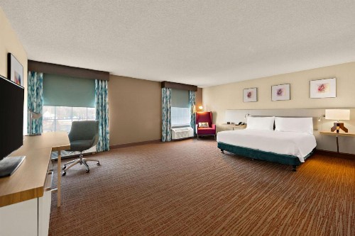 Hilton Garden Inn Williamsburg - image 32