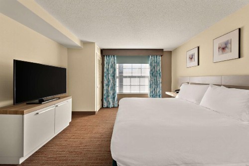 Hilton Garden Inn Williamsburg - image 41