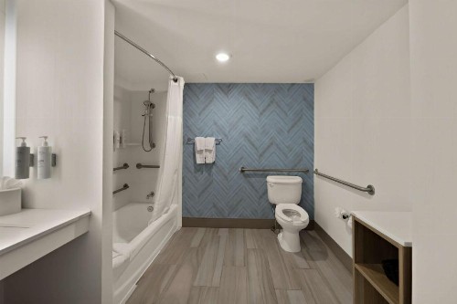 Hilton Garden Inn Williamsburg - image 44