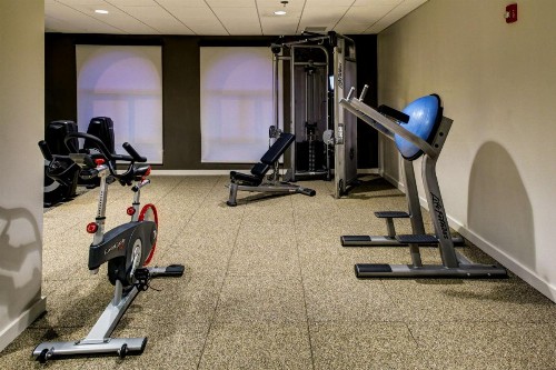Embassy Suites Williamsburg - image 18