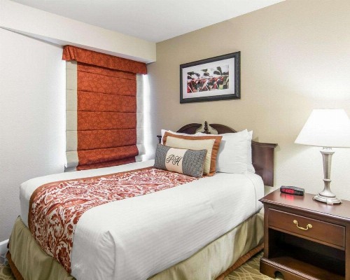 Bluegreen Vacations Patrick Henry Sqr Ascend Resort Collection - image 4