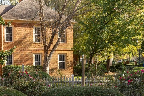 Marriott's Manor Club at Ford's Colony - image 3