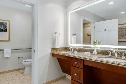 Marriott's Manor Club at Ford's Colony - image 9