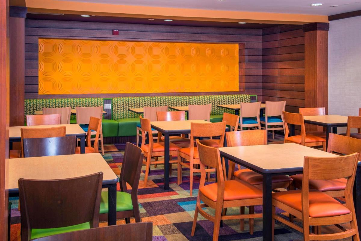 Fairfield Inn & Suites by Marriott Williamsburg - image 5