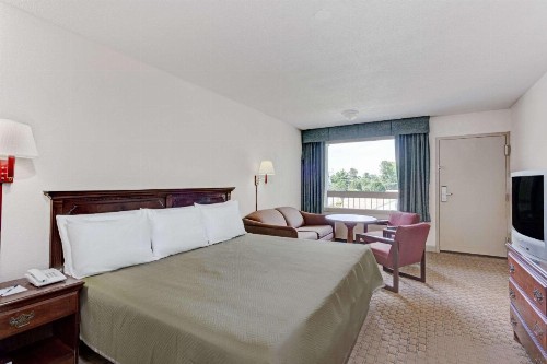Travelodge by Wyndham Williamsburg Colonial Area - image 14