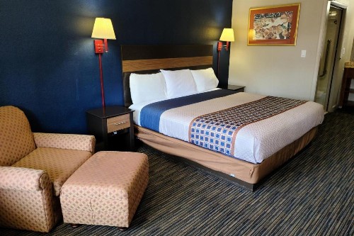 Travelodge by Wyndham Williamsburg Colonial Area - image 21