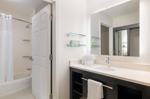 Residence Inn by Marriott Williamsburg - image 17