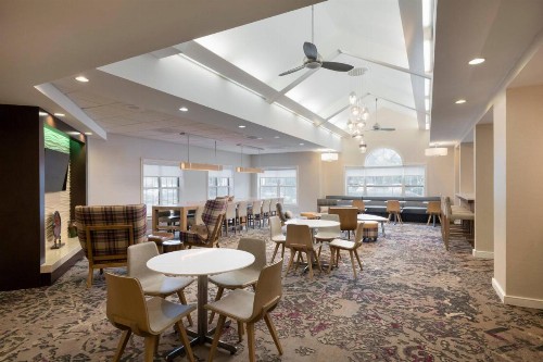 Residence Inn by Marriott Williamsburg - image 9