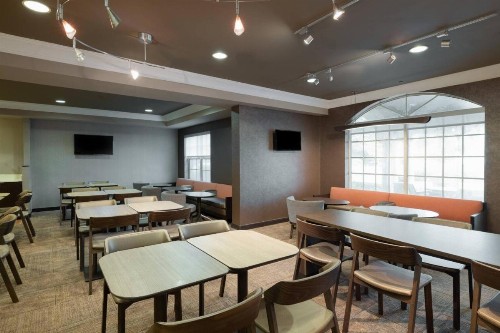 SpringHill Suites by Marriott Williamsburg - image 11