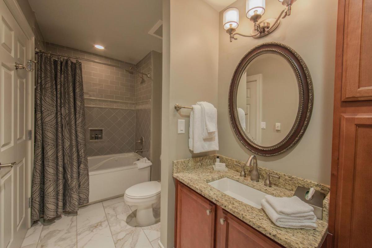 Holiday Inn Club Vacations Williamsburg Resort an IHG Hotel - image 2