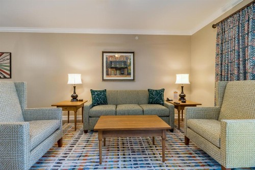 Holiday Inn Club Vacations Williamsburg Resort an IHG Hotel - image 4