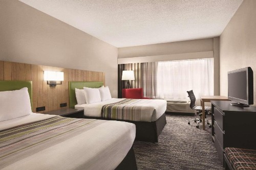 Country Inn & Suites by Radisson Williamsburg East (Busch Gardens) VA - image 12