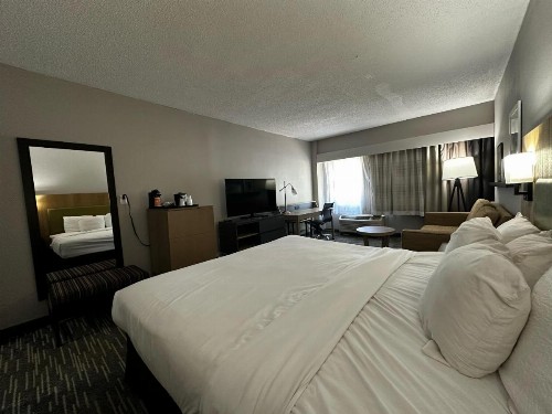 Country Inn & Suites by Radisson Williamsburg East (Busch Gardens) VA - image 30