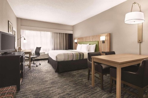 Country Inn & Suites by Radisson Williamsburg East (Busch Gardens) VA - image 9