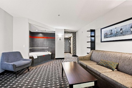 Comfort Suites Williamsburg Historic Area - image 15