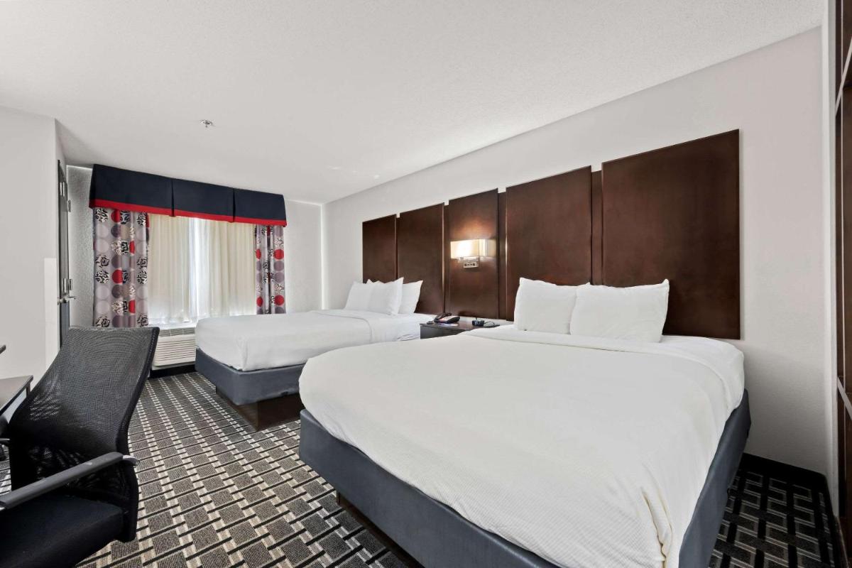 Comfort Suites Williamsburg Historic Area - image 4